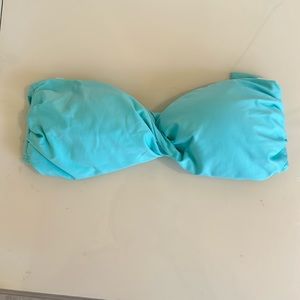 Gianni Bini bikini top -twist